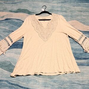 Chico's Cream Crochet V-Neck Bell Sleeve Tunic Top